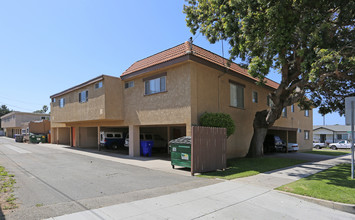 Casita De Cortez in Oceanside, CA - Building Photo - Building Photo