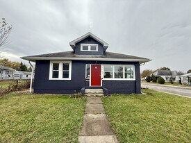 701 E Broadway St in Kokomo, IN - Building Photo