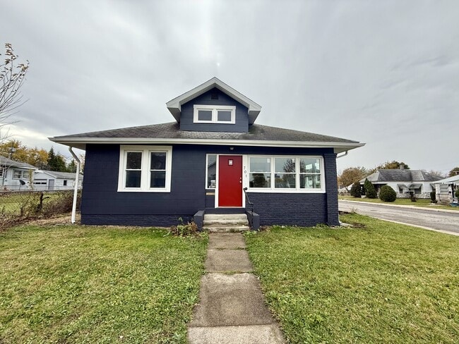 property at 701 E Broadway St