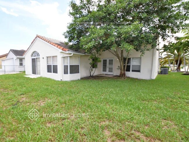 18931 NW 5th St in Pembroke Pines, FL - Foto de edificio - Building Photo