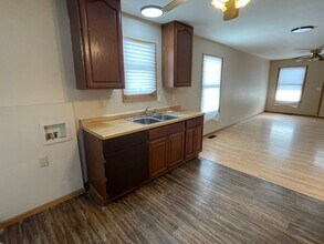 1019 Grove St in Danville, IL - Building Photo - Building Photo