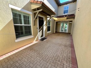 14620 SW 15th St in Pembroke Pines, FL - Building Photo - Building Photo