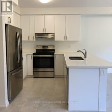 13 Sassafras Rd in Springwater, ON - Building Photo - Building Photo