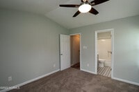 498 Hemlock Dr photo'