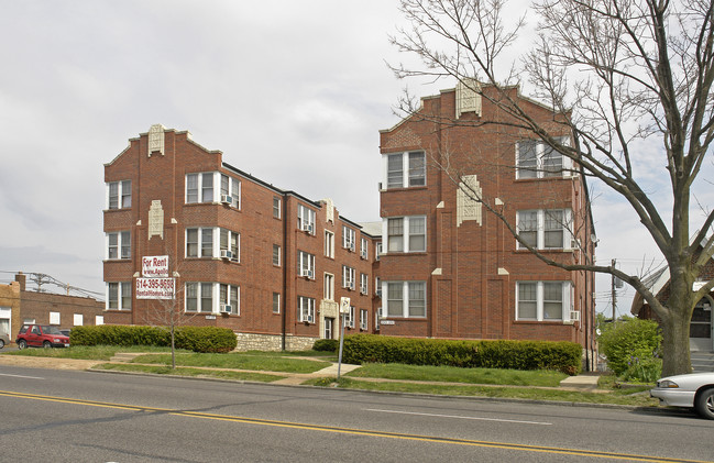 5743-5751 Chippewa St in St. Louis, MO - Building Photo - Building Photo