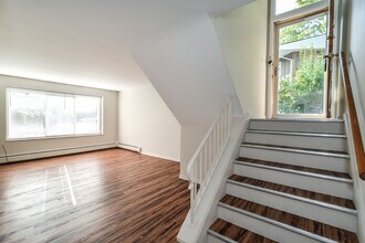 427 Ventura Ct in Ann Arbor, MI - Building Photo - Building Photo