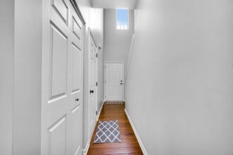 7511 E 111th Ln in Winfield, IN - Building Photo - Building Photo