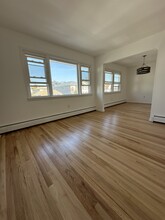 634 Montgomery St, Unit 2 in Elizabeth, NJ - Foto de edificio - Building Photo