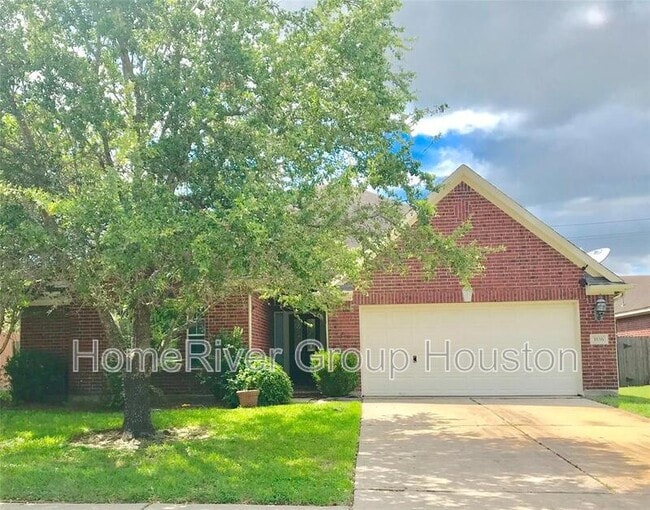3536 Pine Valley Dr in Pearland, TX - Building Photo - Building Photo