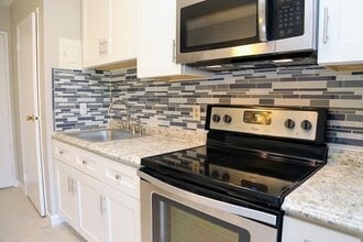 40 Cochituate Rd in Framingham, MA - Foto de edificio - Building Photo