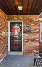 6936 Melrose Ave in University City, MO - Building Photo - Building Photo