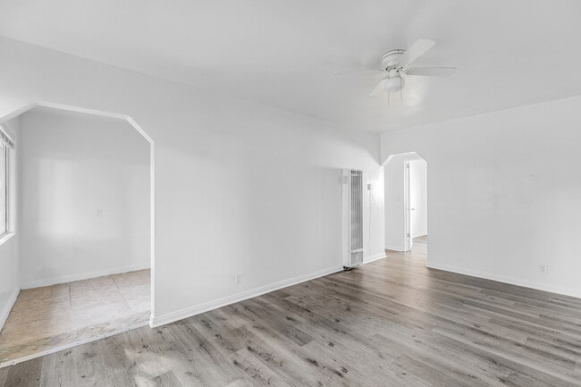 13410 S Vermont Ave, Unit 13410 in Gardena, CA - Building Photo - Building Photo