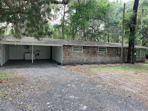 1816 Co Rd 432 in Lake Panasoffkee, FL - Building Photo - Building Photo
