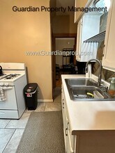 2230 Buchanan St NE in Minneapolis, MN - Building Photo - Building Photo