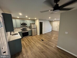 252 Mansion Pkwy in New Castle, DE - Building Photo - Building Photo