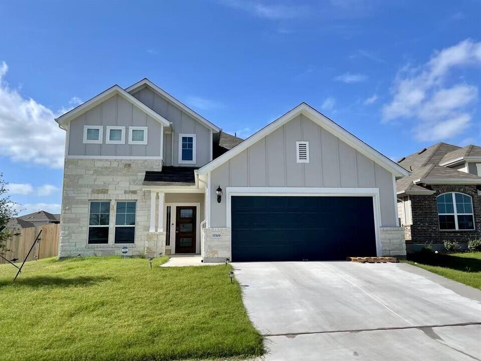 15309 Grenadine Bloom Cv in Austin, TX - Building Photo