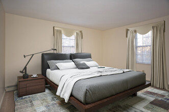 Keewaydin Pines in Laconia, NH - Foto de edificio - Building Photo