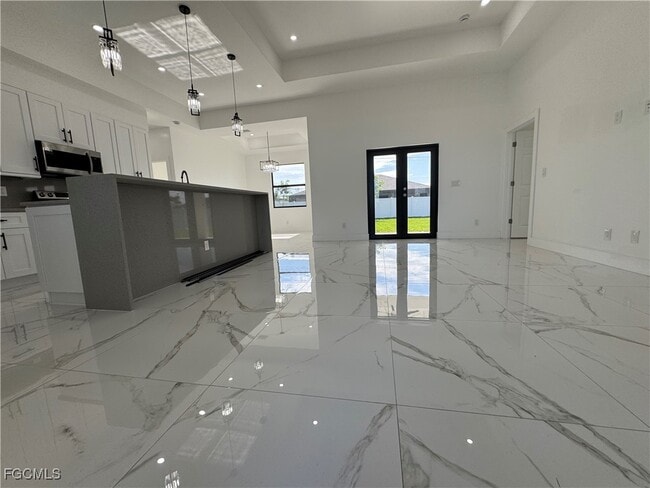 property at 707 NE Juanita Pl