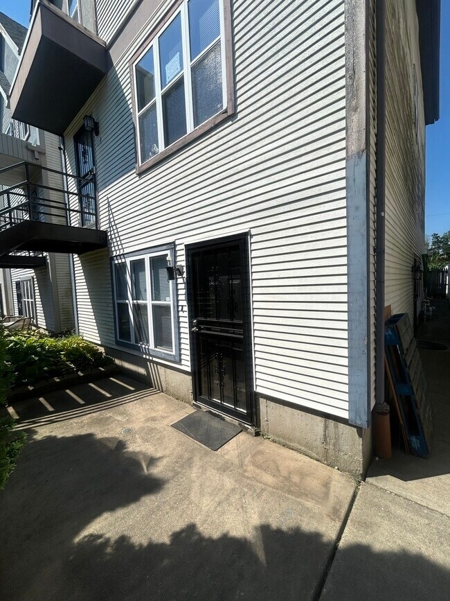 6538 S Kenwood Ave in Chicago, IL - Building Photo - Building Photo