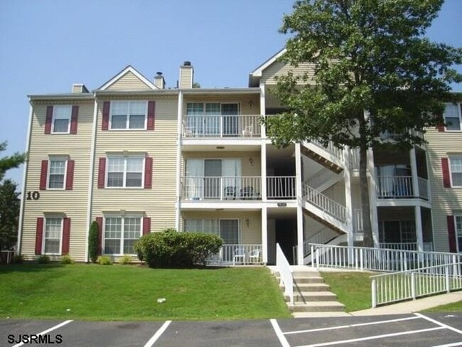 20 Iroquois Dr