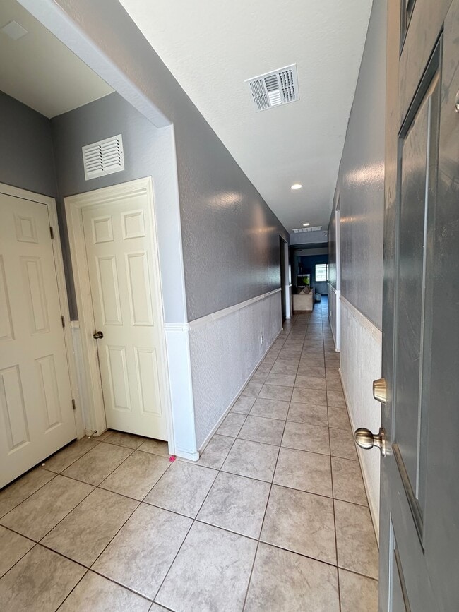 43806 Juniper Ave in Maricopa, AZ - Building Photo - Building Photo
