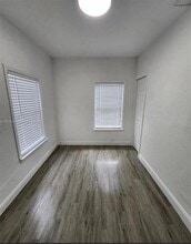 5606 NW 8th Ave in Miami, FL - Building Photo - Building Photo
