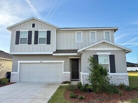 1209 Mattie Pointe Blvd in Auburndale, FL - Building Photo