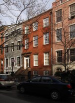 111 W 11th St in New York, NY - Building Photo