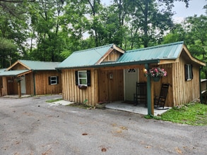 9112 US-41 in Ringgold, GA - Building Photo - Building Photo