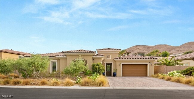 property at 21 Grand Masters Dr