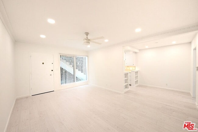 property at 1037 11th St