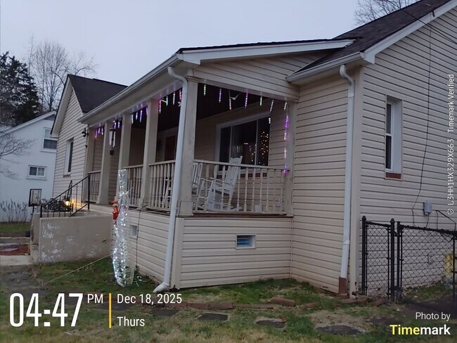 839 Vine St in St. Albans, WV - Building Photo - Building Photo