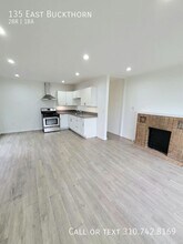 135 E Buckthorn St in Inglewood, CA - Building Photo - Building Photo
