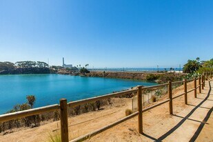 805 Kalpati Cir in Carlsbad, CA - Building Photo