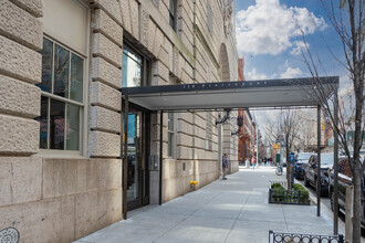 134 Pierrepont St in Brooklyn, NY - Foto de edificio - Building Photo