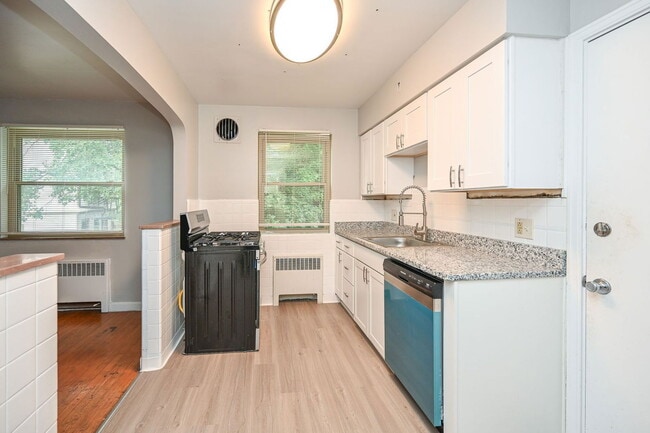 203 Loraine Ave in Cincinnati, OH - Building Photo - Building Photo