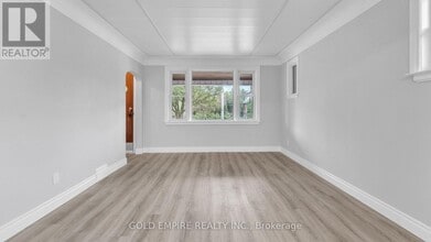 908 Trafalgar St in London, ON - Building Photo - Building Photo