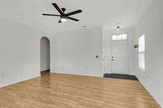 297 Ivey St in Richmond Hill, GA - Building Photo - Building Photo