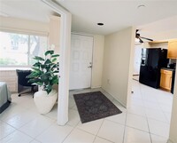 1351 SW 141st Ave in Pembroke Pines, FL - Building Photo - Building Photo