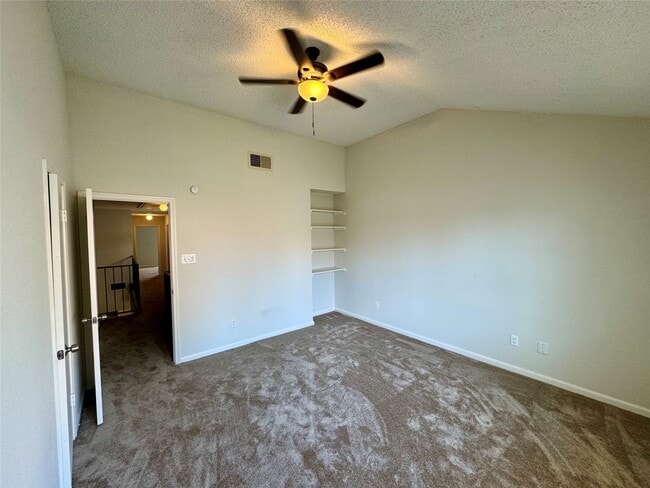 5810 Twisted Pine Ct in Houston, TX - Building Photo - Building Photo