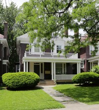 121 S Lake Ave in Albany, NY - Building Photo - Building Photo