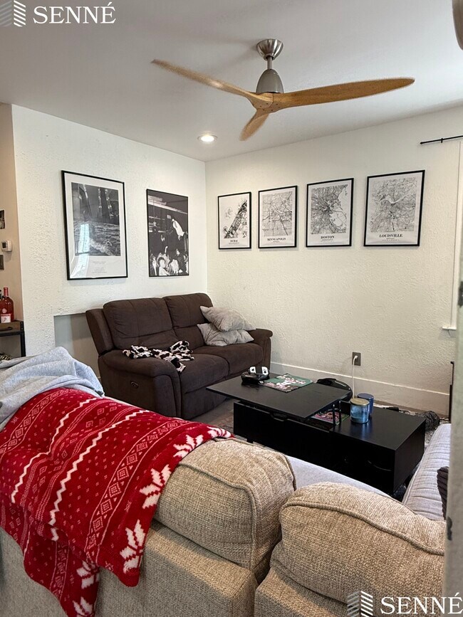 7 Marvin Pl, Unit 1 in Cambridge, MA - Building Photo - Building Photo