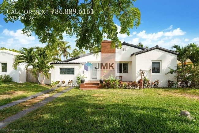 property at 1615 Bay Dr