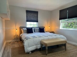 2205 Roosevelt St in Hollywood, FL - Building Photo - Building Photo