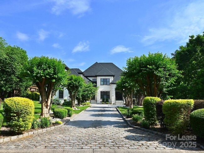 17234 Jetton Rd in Cornelius, NC - Building Photo - Building Photo