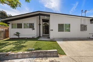 4928 54th St in San Diego, CA - Building Photo