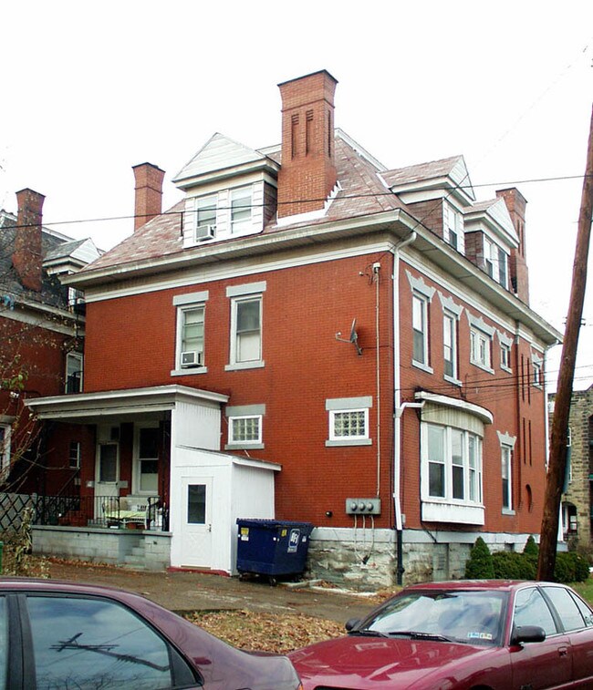 5718 Ellsworth Ave in Pittsburgh, PA - Building Photo - Other