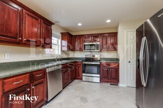 113 Brandywine Ln in Springfield, TN - Foto de edificio - Building Photo