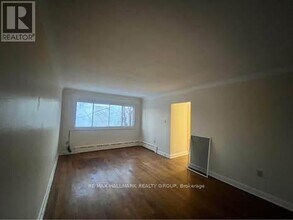 72 St Francis St in Ottawa, ON - Building Photo - Building Photo