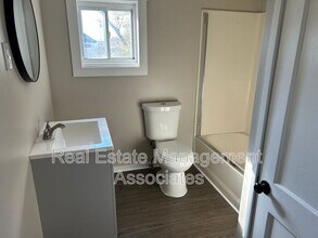 132 Peachtree St in Griffin, GA - Building Photo - Building Photo